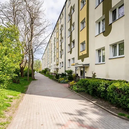 Lejlighed Przymorze Pleasant By Bookinghost *